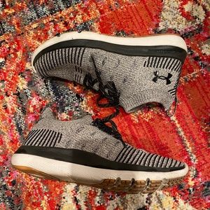 Under Armour Sneakers